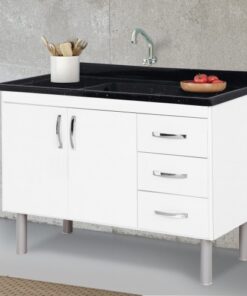 Sobre o produto O gabinete Tóquio 116.2 da A.J.Rorato é uma escolha elegante e prática para sua cozinha, disponível em duas opções de cores modernas: preto com branco e branco com branco. Com uma estrutura reforçada feita de madeira de reflorestamento próprio, esse gabinete oferece durabilidade e sustentabilidade. As frentes das portas e gavetas são fabricadas em MDP, garantindo qualidade e resistência. Com suas medidas de 116.2 metros de comprimento, 60 centímetros de altura e 49,5 centímetros de largura, o Tóquio 116.2 proporciona um amplo espaço interno para organizar seus utensílios de cozinha de maneira eficiente. As corrediças metálicas asseguram um deslizamento suave ao abrir e fechar portas e gavetas, enquanto os puxadores no estilo alça conferem um toque contemporâneo ao design. As dobradiças e calços de metal reforçam a estabilidade e a resistência do gabinete. Uma vantagem adicional é que o Tóquio 116.2 é enviado pré-montado, facilitando o processo de instalação. Escolha entre as opções de cores para combinar com a estética da sua cozinha. Com o Tóquio 116.2, você obtém não apenas um móvel funcional, mas também um elemento de design elegante para aprimorar o visual do seu espaço culinário. [divider] Sobre nós  Bem-vindo ao Atacadão dos Pisos, o destino final para todas as suas necessidades de materiais de construção! Com nossa ampla gama de produtos, ajudamos você a construir a casa dos seus sonhos. Nossa loja tem tudo que você precisa, desde pisos até revestimentos e muito mais. Além disso, com mais de 300 modelos de pisos e revestimentos à sua escolha, você encontra exatamente o que procura para dar o acabamento perfeito à sua casa. Entendemos que o tempo é fundamental quando se trata de projetos de construção. Por isso, oferecemos entrega em até 48 horas dentro do estado do Rio de Janeiro. Dessa forma, você não precisa se preocupar com atrasos ou tempos de espera prolongados. Nós temos você coberto! No Atacadão dos Pisos, também proporcionamos opções de pagamento flexíveis para facilitar sua compra. Você pode pagar em até 10 vezes sem juros, permitindo que você se concentre na construção da sua casa sem se preocupar com o encargo financeiro. Queremos fazer parte da sua felicidade, ajudando na construção da casa dos sonhos. Reconhecemos que uma casa confortável e acolhedora é essencial para o bem-estar geral. Por isso, queremos ajudá-lo a alcançar essa felicidade, fornecendo-lhe os melhores materiais de construção. Convidamo-lo a visitar a nossa loja física, onde o nosso pessoal simpático e experiente terá todo o prazer em ajudá-lo na sua compra. Estamos localizados em Av. Presidente Lincoln, 411 ou 410 | Jardim Meriti - São João de Meriti, RJ, e mal podemos esperar para recebê-lo! Venha e veja você mesmo porque o Atacadão dos Pisos é a melhor escolha para todas as suas necessidades, proporcionando uma casa recheada de felicidade para você e sua família. Veja mais como O Gabinete Tóquio 116.2 clicando aqui!