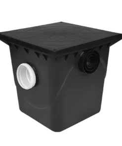 Sobre o produto  A Caixa De Gordura Metasul destaca-se pela eficiência na retenção de até 20 litros de resíduos gordurosos, com capacidade total de 42 litros. Suas dimensões compactas de 41x41x40 centímetros tornam-na ideal para instalações em cozinhas e áreas externas. O design robusto e durável assegura a prevenção de entupimentos, contribuindo para um sistema de esgoto eficaz. [divider] Sobre nós Bem-vindo ao Atacadão dos Pisos, o destino final para todas as suas necessidades de materiais de construção! Com nossa ampla gama de produtos, ajudamos você a construir a casa dos seus sonhos. Nossa loja tem tudo que você precisa, desde pisos até revestimentos e muito mais. Além disso, com mais de 300 modelos de pisos e revestimentos à sua escolha, você encontra exatamente o que procura para dar o acabamento perfeito à sua casa. Entendemos que o tempo é fundamental quando se trata de projetos de construção. Por isso, oferecemos entrega em até 48 horas dentro do estado do Rio de Janeiro. Dessa forma, você não precisa se preocupar com atrasos ou tempos de espera prolongados. Nós temos você coberto! No Atacadão dos Pisos, também proporcionamos opções de pagamento flexíveis para facilitar sua compra. Você pode pagar em até 10 vezes sem juros, permitindo que você se concentre na construção da sua casa sem se preocupar com o encargo financeiro. Queremos fazer parte da sua felicidade, ajudando na construção da casa dos sonhos. Reconhecemos que uma casa confortável e acolhedora é essencial para o bem-estar geral. Por isso, queremos ajudá-lo a alcançar essa felicidade, fornecendo-lhe os melhores materiais de construção. Convidamo-lo a visitar a nossa loja física, onde o nosso pessoal simpático e experiente terá todo o prazer em ajudá-lo na sua compra. Estamos localizados em Av. Presidente Lincoln, 411 ou 410 | Jardim Meriti - São João de Meriti, RJ, e mal podemos esperar para recebê-lo! Venha e veja você mesmo porque o Atacadão dos Pisos é a melhor escolha para todas as suas necessidades, proporcionando uma casa recheada de felicidade para você e sua família. Veja mais como a Caixa De Gordura clicando aqui !!