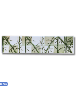Sobre o produto  A faixa decorativa LR 10.085 da Giseli apresenta uma estampa encantadora com imagens de planta bambu, proporcionando um toque natural e sereno ao ambiente. Com variação de 1 face na superfície, essa faixa destaca-se pelo acabamento brilhante, adicionando elegância ao espaço. Seu tamanho de 8 por 33 centímetros a torna ideal para áreas internas, especialmente em cozinhas, onde pode ser aplicada de maneira versátil para realçar a decoração. Transforme seu ambiente com essa faixa decorativa, trazendo a beleza da natureza para dentro de casa. [divider] Sobre nós  Bem-vindo ao Atacadão dos Pisos, o destino final para todas as suas necessidades de materiais de construção! Com nossa ampla gama de produtos, ajudamos você a construir a casa dos seus sonhos. Nossa loja tem tudo que você precisa, desde pisos até revestimentos e muito mais. Além disso, com mais de 300 modelos de pisos e revestimentos à sua escolha, você encontra exatamente o que procura para dar o acabamento perfeito à sua casa. Entendemos que o tempo é fundamental quando se trata de projetos de construção. Por isso, oferecemos entrega em até 48 horas dentro do estado do Rio de Janeiro. Dessa forma, você não precisa se preocupar com atrasos ou tempos de espera prolongados. Nós temos você coberto! No Atacadão dos Pisos, também proporcionamos opções de pagamento flexíveis para facilitar sua compra. Você pode pagar em até 10 vezes sem juros, permitindo que você se concentre na construção da sua casa sem se preocupar com o encargo financeiro. Queremos fazer parte da sua felicidade, ajudando na construção da casa dos sonhos. Reconhecemos que uma casa confortável e acolhedora é essencial para o bem-estar geral. Por isso, queremos ajudá-lo a alcançar essa felicidade, fornecendo-lhe os melhores materiais de construção. Convidamo-lo a visitar a nossa loja física, onde o nosso pessoal simpático e experiente terá todo o prazer em ajudá-lo na sua compra. Estamos localizados em Av. Presidente Lincoln, 411 ou 410 | Jardim Meriti - São João de Meriti, RJ, e mal podemos esperar para recebê-lo! Venha e veja você mesmo porque o Atacadão dos Pisos é a melhor escolha para todas as suas necessidades, proporcionando uma casa recheada de felicidade para você e sua família. Veja mais como o Faixa Decorativa LR 10.085 clicando aqui!